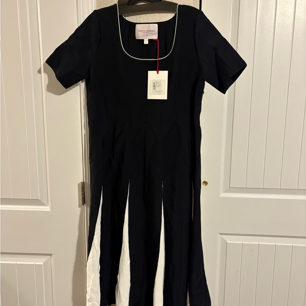 Black and White Short Sleeve Dress